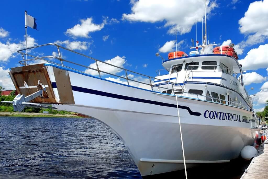 Voyager Deep Sea Fishing charter boat docked and ready for offshore adventure