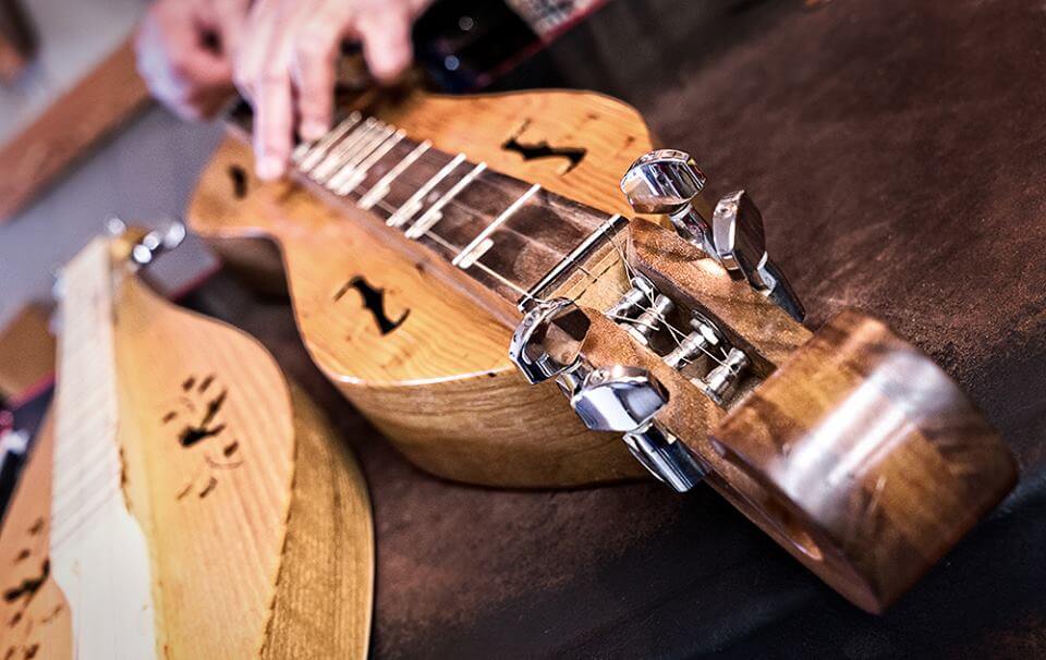 Handcrafted Mountain Dulcimers by Mark Edelman