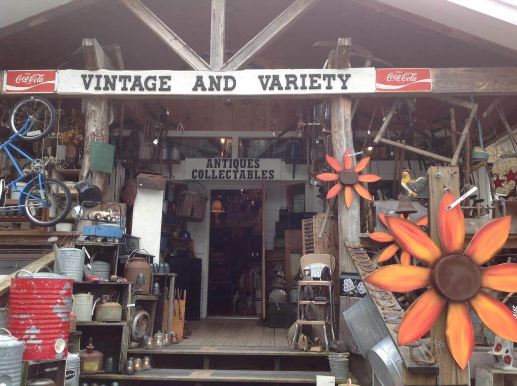 Hillbilly Deluxe Novelties and Wares Gatlinburg, TN