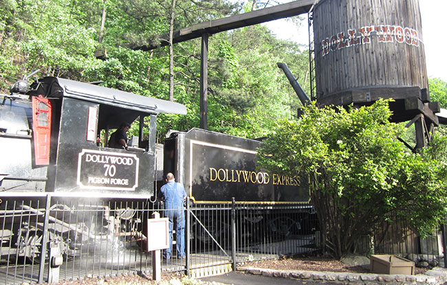 Dollywood Express Train