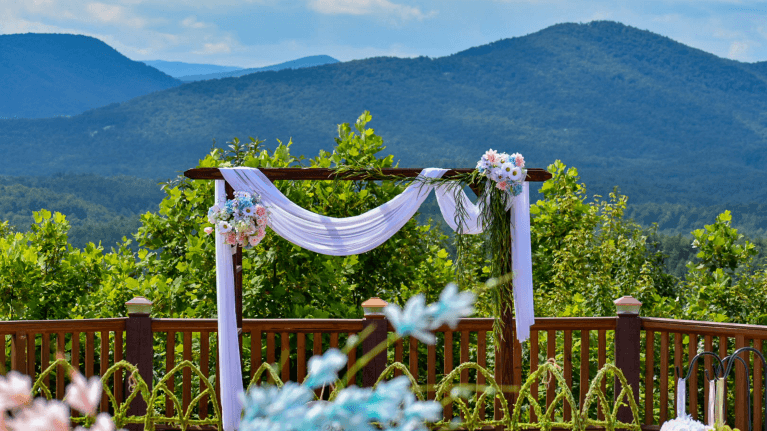 Plan a Magical Smoky Mountain Wedding