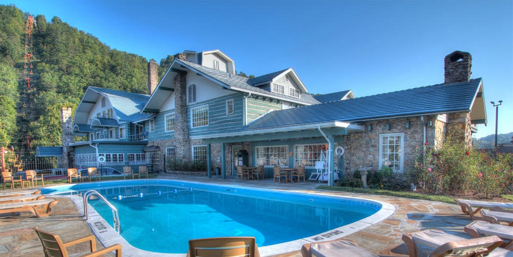 Best Places to Stay in Gatlinburg - MobileBrochure - Smoky Mountains
