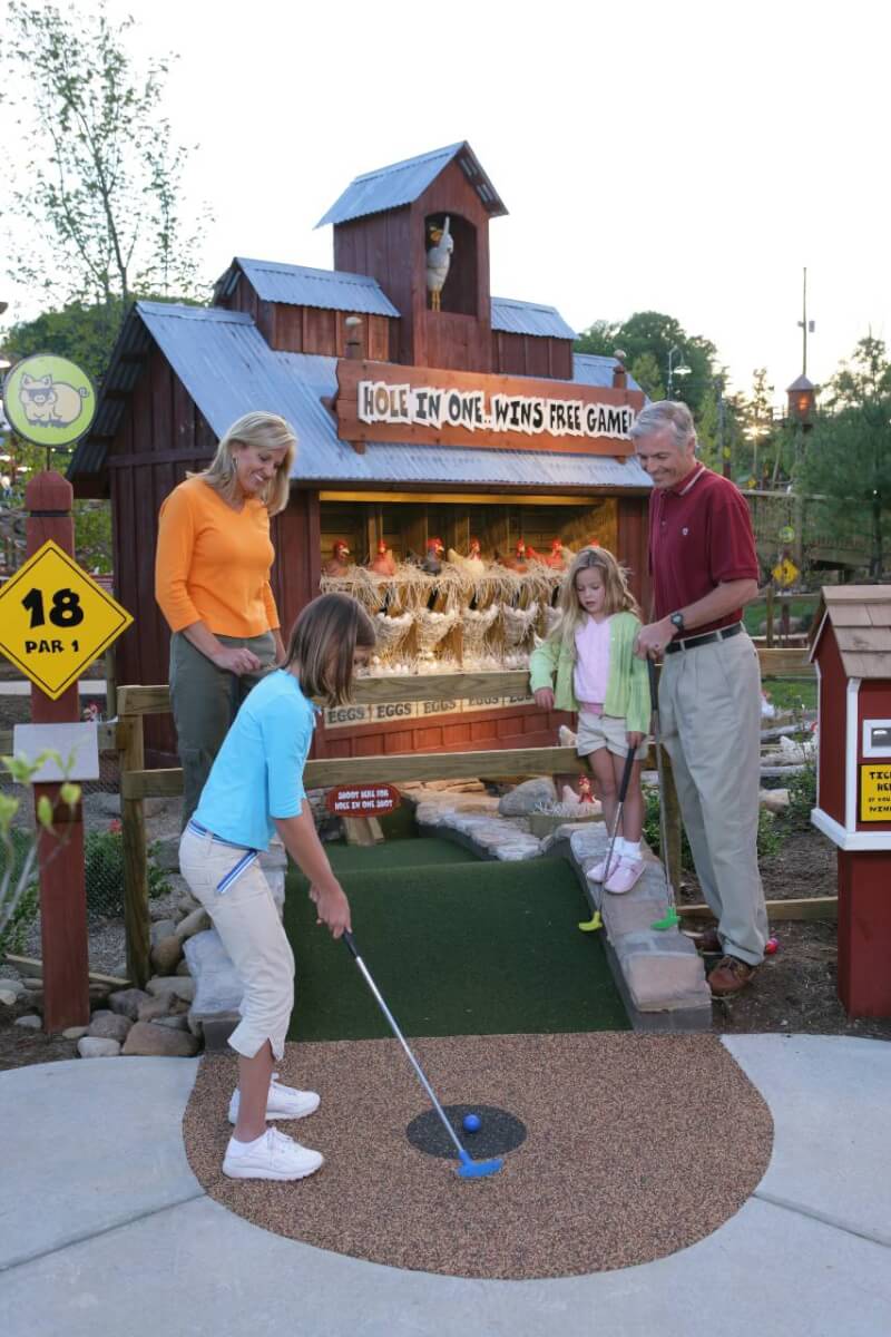 Ripleys Old Macdonald's Farm - Mini-Golf Course in Sevierville, TN