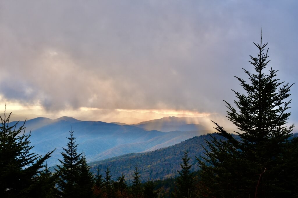 Sunset view from Kuwohi, formerly Clingmans Dome, with clouds and mountain ridges in Great Smoky Mountains National Park