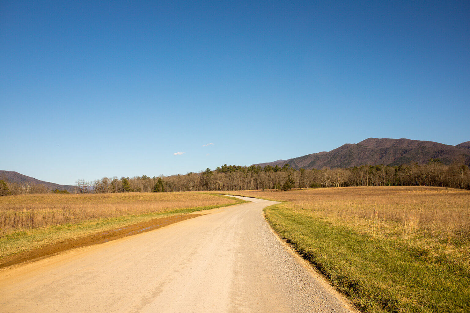 A Brief History & Trail Guide to Cades Cove