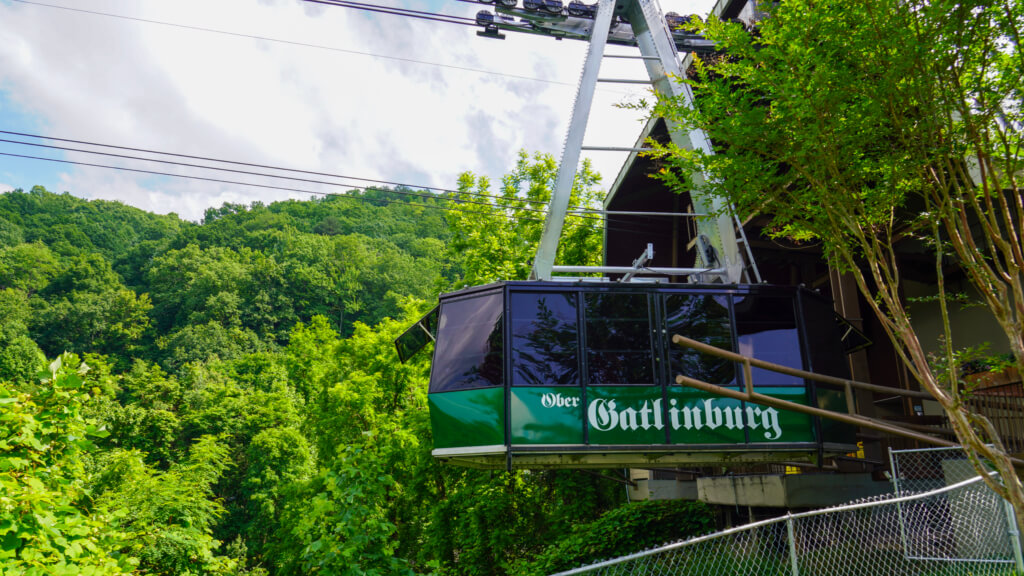 Ober Mountain aerial tramway in Gatlinburg, Tennessee